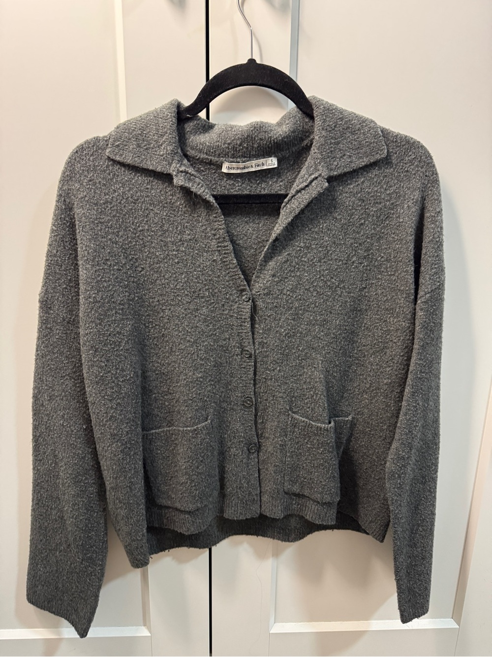 Abercrombie Charcoal Gray Knit Button-Front Cardigan - Picture 1 of 4